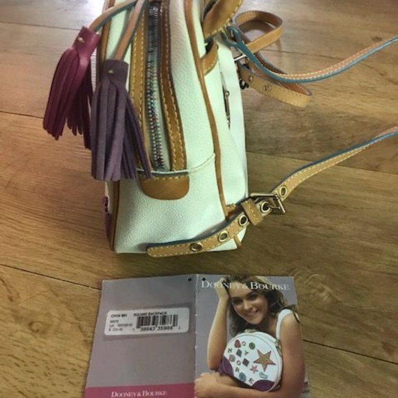 COPY - DOONEY & BOURKE CHARM LEATHER BACKPACK + 2 FREE!! - Picture 3 of 8